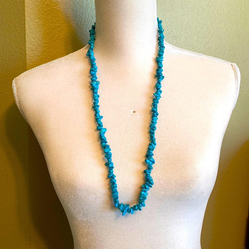 32” turquoise necklace stunning